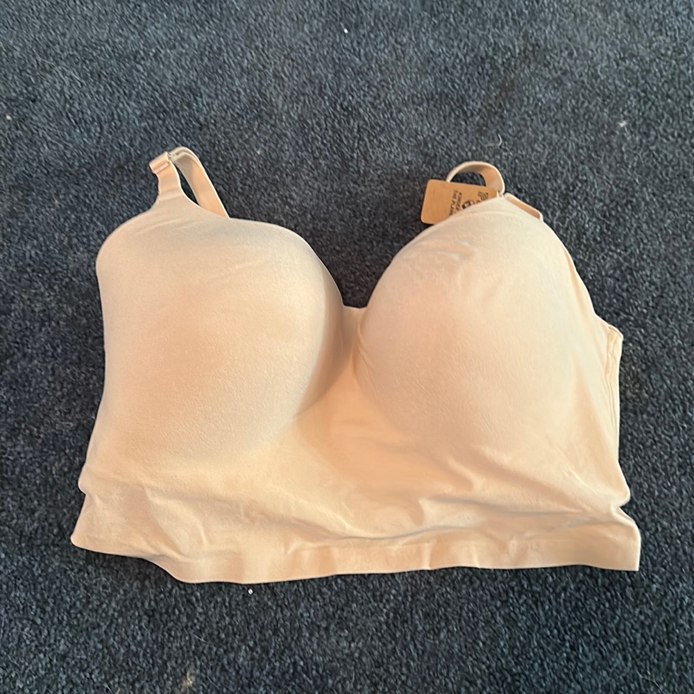 PINK Lightly Lined Wireless Bra DD